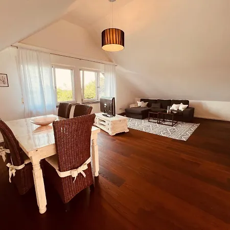 Ferienwohnung Im Grunen - A70628 Apartmán *